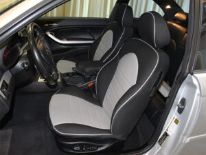 BMW 318 Series Half Piping Seat.jpg  